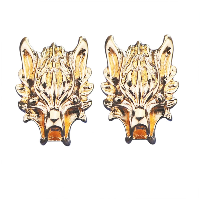 Wolf Choker Enamel Pin